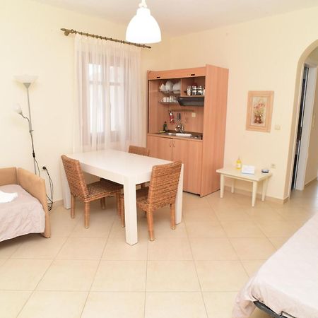Margaritari Hotel Agia Anna  Buitenkant foto