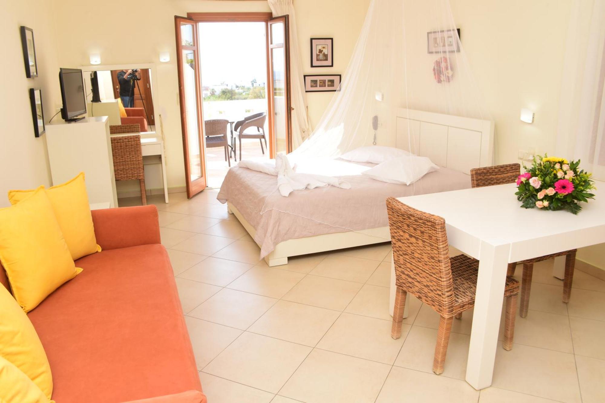 Margaritari Hotel Agia Anna  Buitenkant foto
