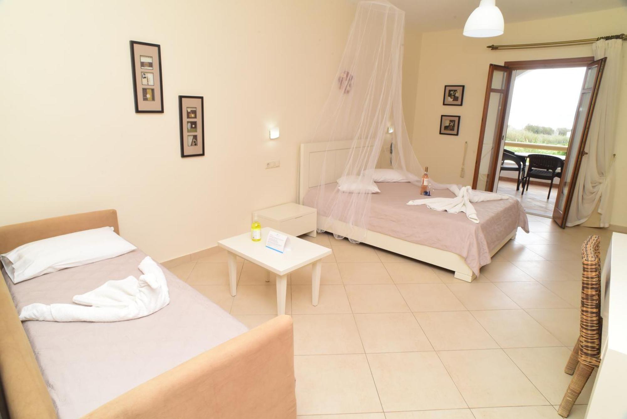 Margaritari Hotel Agia Anna  Buitenkant foto